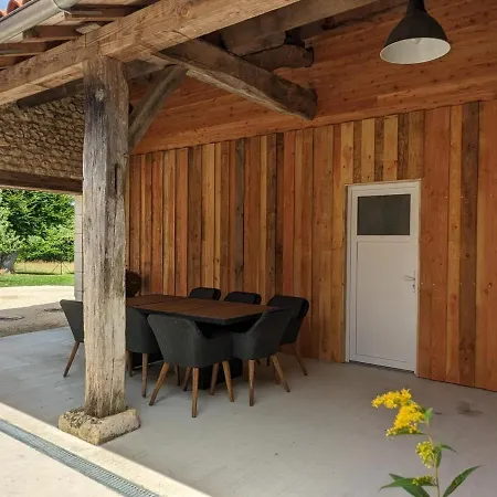 Maison Avec Piscine Privative, Jardin, Billard Et Proche Des Plus Beaux Villages De France - Fr-1-653-243