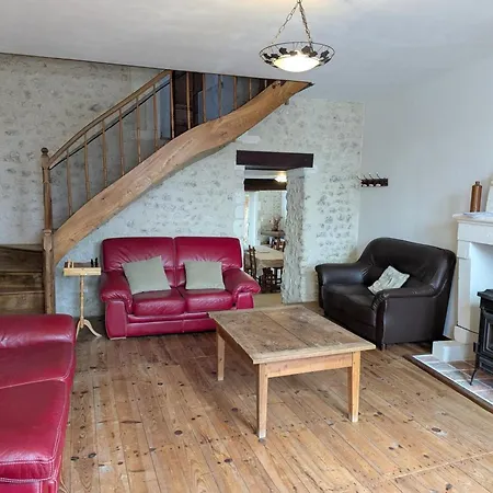 Сasa de vacaciones Maison Avec Piscine Privative, Jardin, Billard Et Proche Des Beaux Villages De France - Fr-1-653-243 *