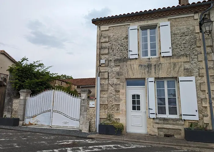 Maison Avec Piscine Privative, Jardin, Billard Et Proche Des Beaux Villages De France - Fr-1-653-243 Сasa de vacaciones *